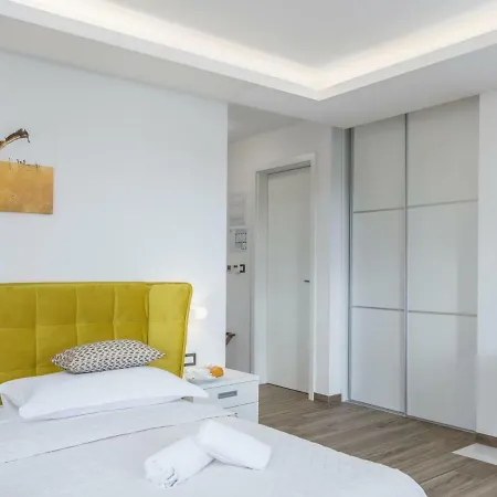 Villa Lv